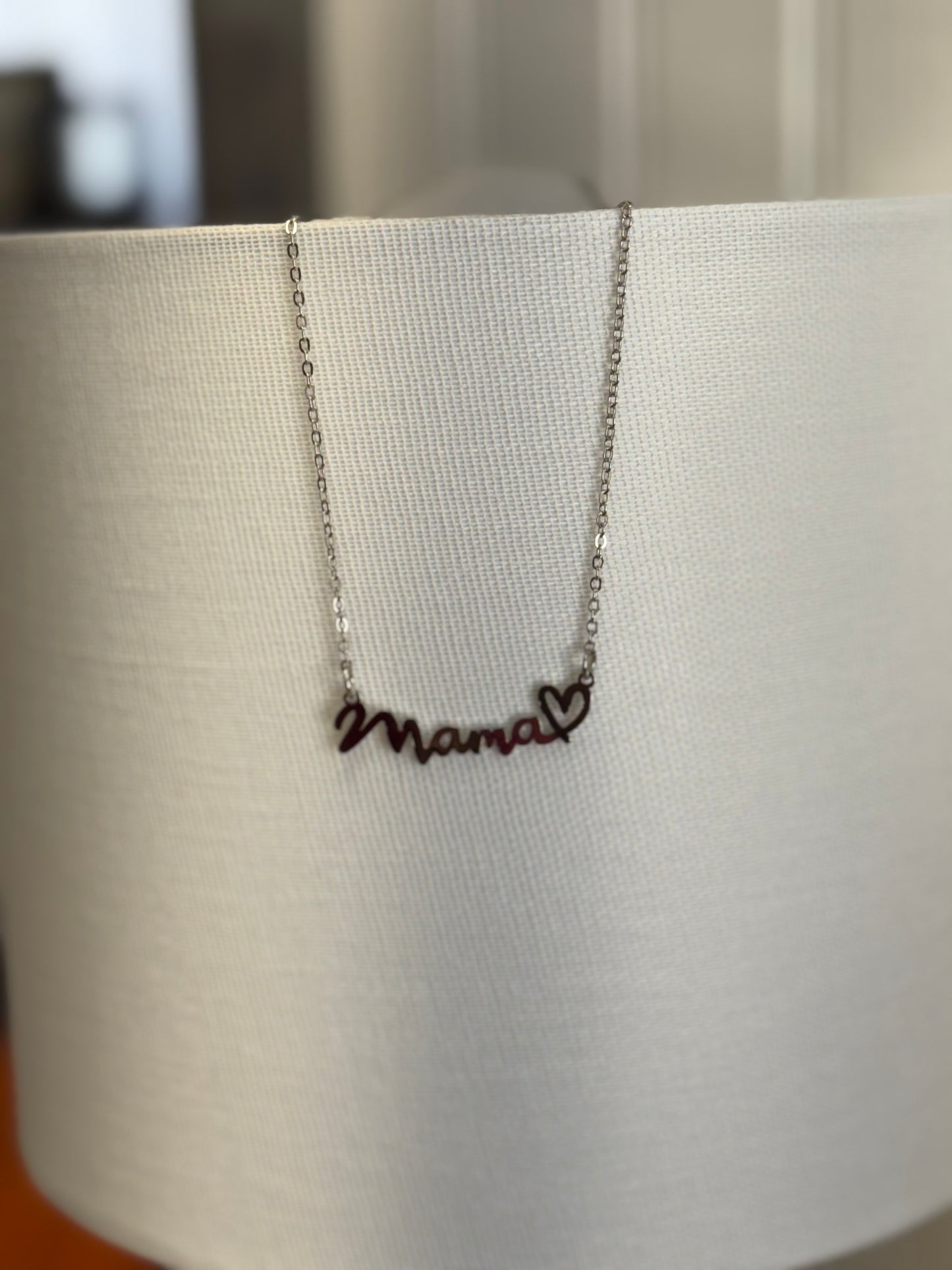 Mama Necklace