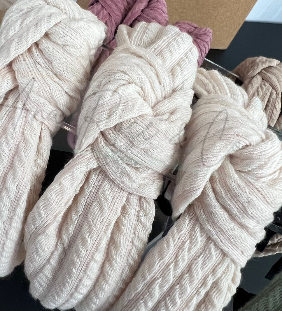 “Knot” today headband